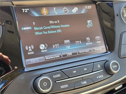 Used 2019 Buick Envision Essence image 25