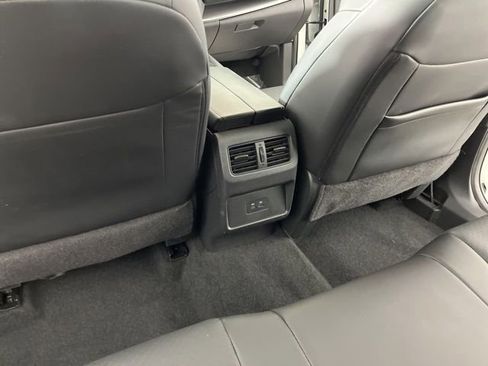 Used 2023 Nissan Rogue SV w/ SV Premium B Package AWD/4WD image 45