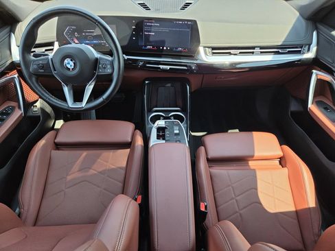Used 2026 BMW X1 xDrive28i AWD/4WD image 12