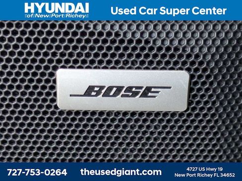 Used 2018 Porsche Panamera 4S image 34