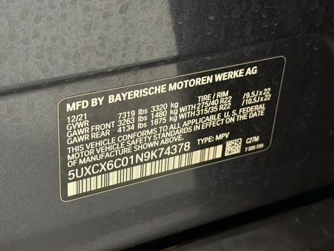 Used 2022 BMW X7 M50i AWD/4WD image 24