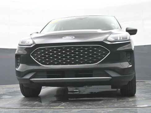 Used 2022 Ford Escape SE w/ Cold Weather Package AWD/4WD image 43