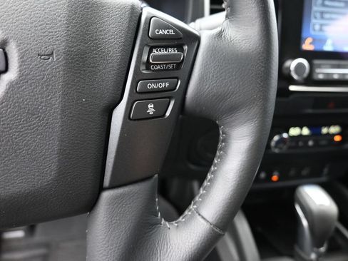 Used 2022 Nissan Frontier SV RWD image 27