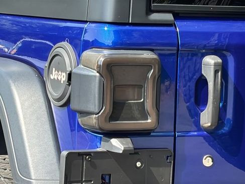 Used 2020 Jeep Wrangler Unlimited Sport AWD/4WD image 26