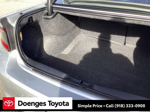 Used 2020 Dodge Charger SXT w/ Plus Group image 18