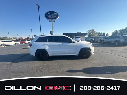 Used 2017 Jeep Grand Cherokee SRT AWD/4WD image 5