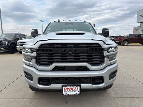 New 2026 RAM 2500 Tradesman AWD/4WD image 25