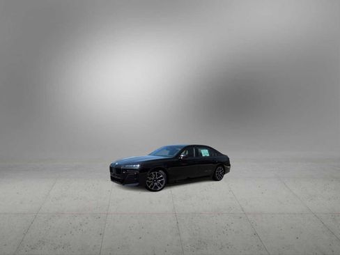 Used 2026 BMW i7 xDrive60 w/ Executive Package AWD/4WD image 1