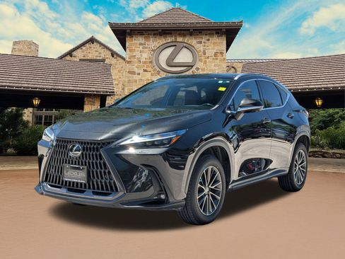 Certified 2024 Lexus NX 350 AWD w/ Vision Package image 4