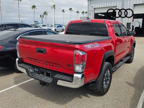 Used 2023 Toyota Tacoma TRD Off-Road image 11
