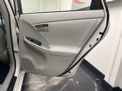 Used 2012 Toyota Prius Two image 12