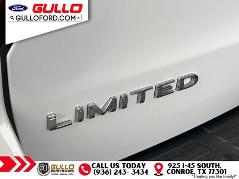 Certified 2022 Ford Expedition Max Limited RWD image 6