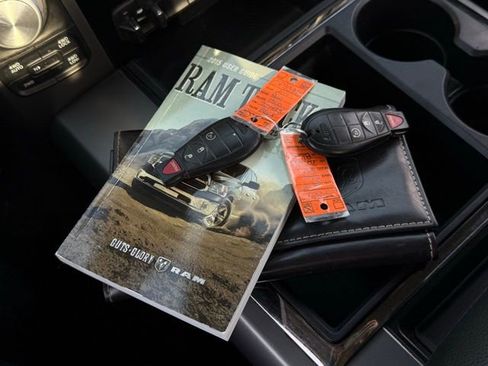 Used 2015 RAM 1500 Sport w/ Black Ram 1500 Sport Group image 6