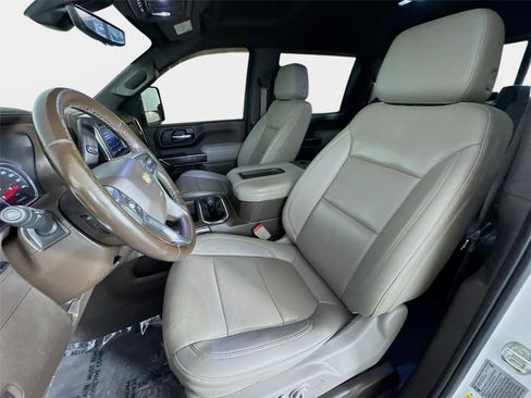 Certified 2021 Chevrolet Silverado 2500 LTZ w/ LTZ Premium Package RWD image 11
