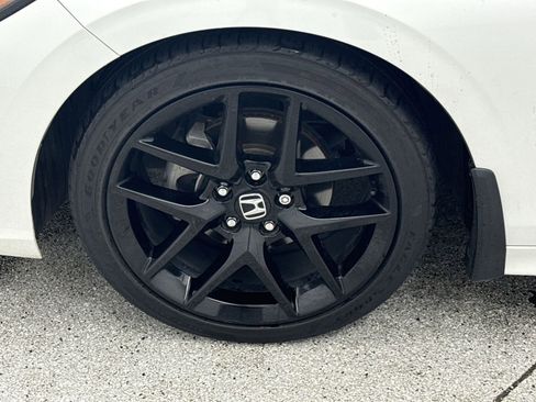 Used 2023 Honda Civic Sport image 45