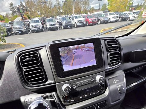 Used 2023 RAM ProMaster 3500 FWD image 12