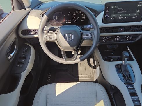 New 2026 Honda HR-V LX image 12