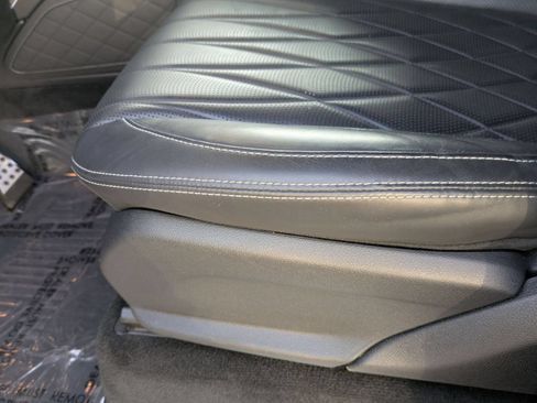 Used 2025 Mercedes-Benz G 550 image 14