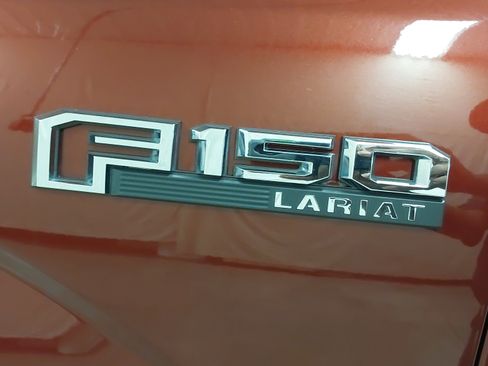 Used 2016 Ford F150 Lariat w/ Equipment Group 502A Luxury image 32