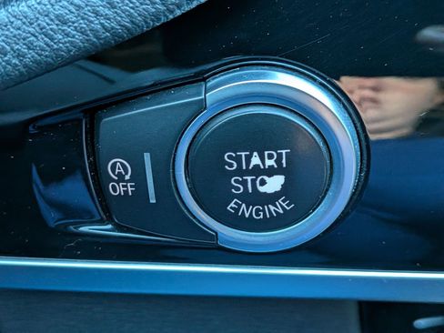 Used 2017 BMW X3 xDrive28i AWD/4WD image 22
