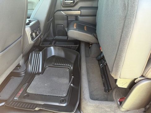 Used 2022 GMC Sierra 1500 AT4 w/ AT4 Premium Package image 21