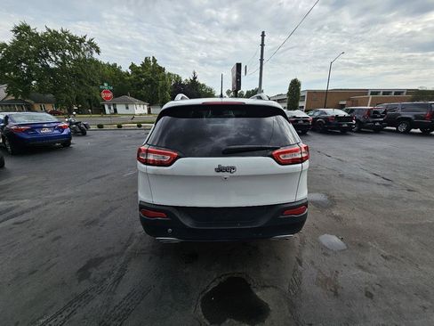 Used 2015 Jeep Cherokee Limited AWD/4WD image 9