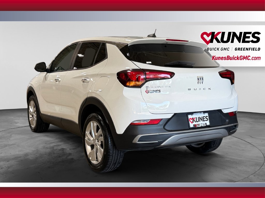 Used 2025 Buick Encore GX Preferred AWD/4WD image 7