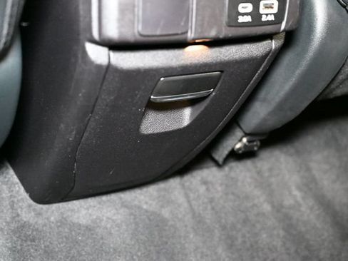 Used 2023 Subaru Ascent Limited AWD/4WD image 55