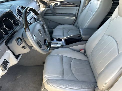 Used 2013 Buick Enclave Premium FWD image 19