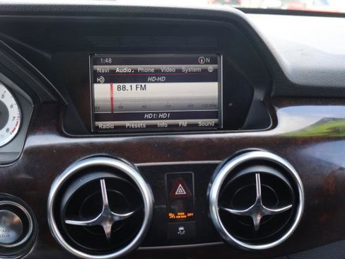 Used 2013 Mercedes-Benz GLK 350 2WD w/ Multimedia Pkg image 17