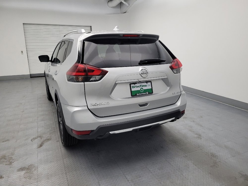Used 2018 Nissan Rogue SL AWD/4WD image 6