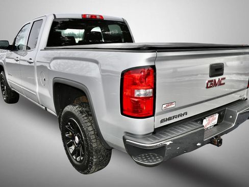 Used 2016 GMC Sierra 1500 SLE w/ SLE Value Package image 5