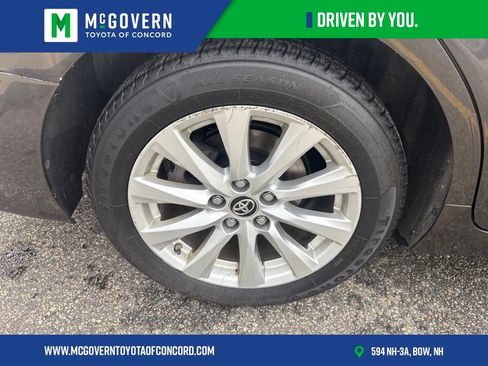 Used 2018 Toyota Camry LE w/ Audio Package FWD image 34