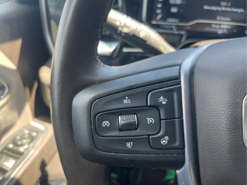 Used 2025 GMC Sierra 1500 SLT AWD/4WD image 30