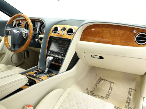 Used 2016 Bentley Continental GT image 67