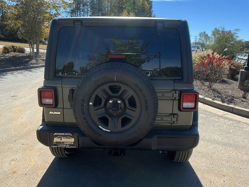New 2026 Jeep Wrangler Unlimited Sport AWD/4WD image 9