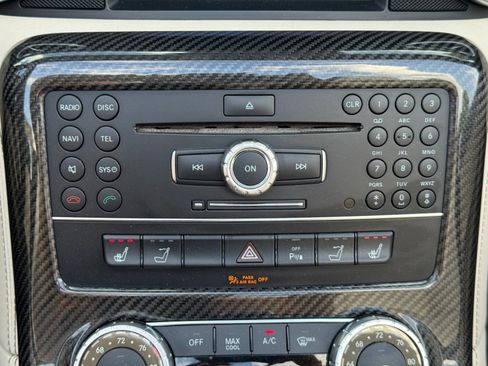 Used 2012 Mercedes-Benz SLS AMG Roadster image 28