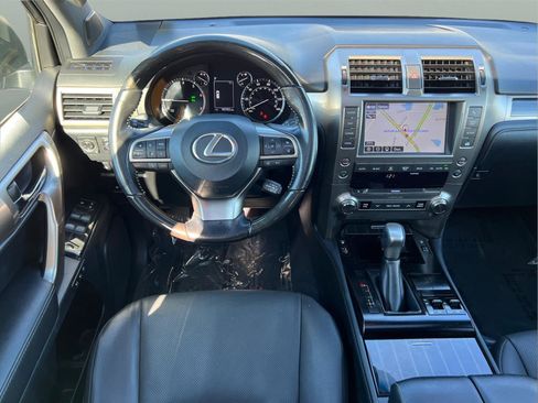 Used 2020 Lexus GX 460 Premium image 23
