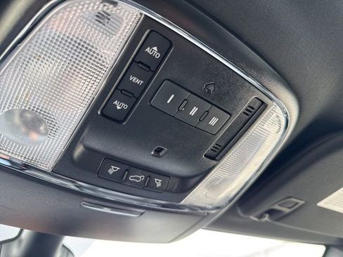 Used 2020 Dodge Durango GT image 58