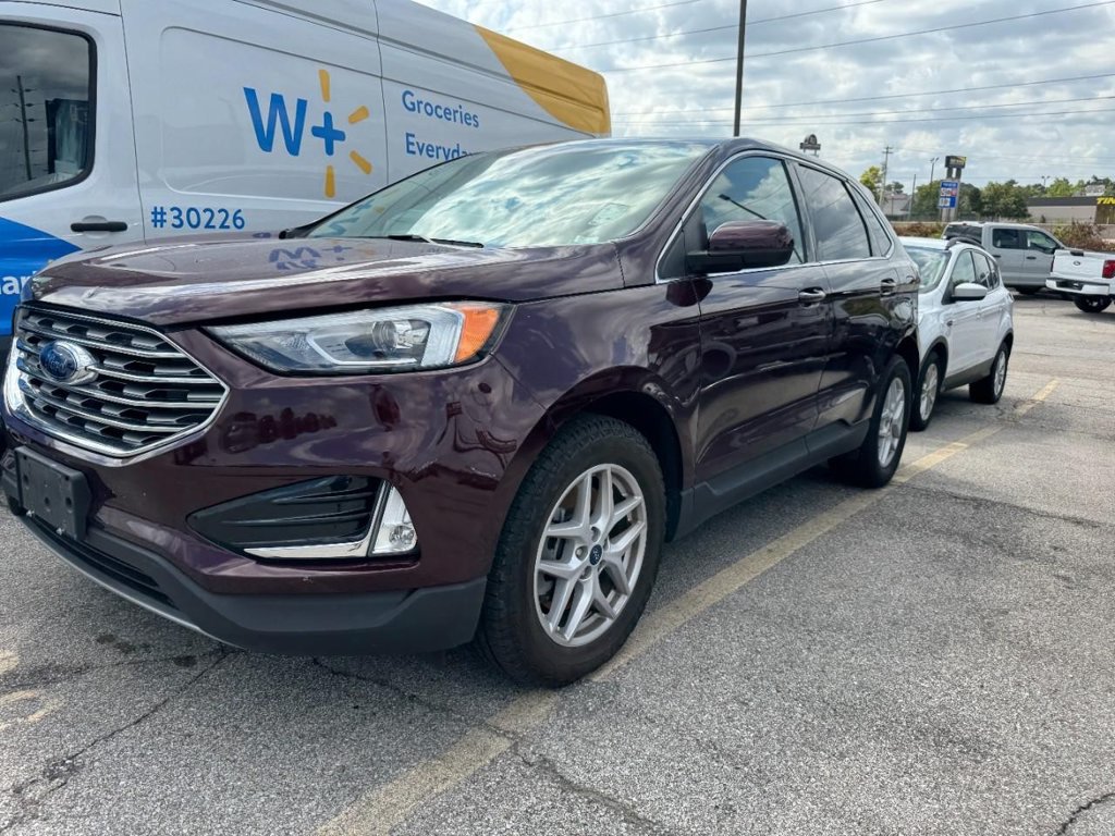 Used 2021 Ford Edge SEL w/ Convenience Package FWD image 6