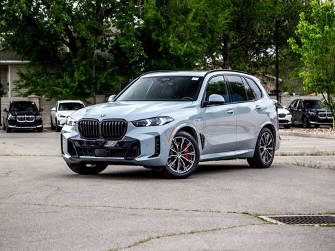 New 2026 BMW X5 xDrive50e w/ Executive Package AWD/4WD image 1