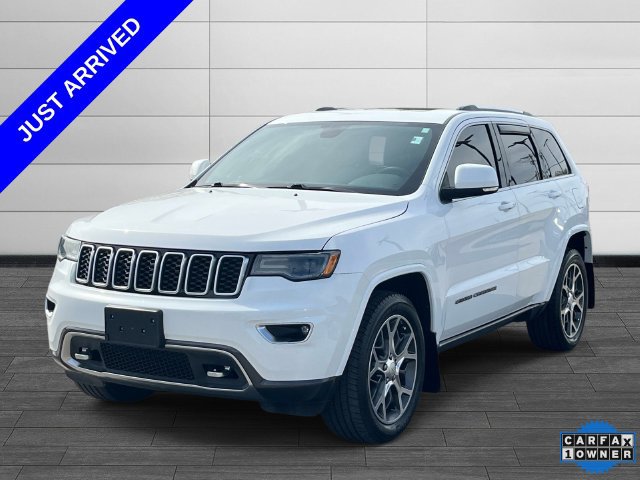 Used 2018 Jeep Grand Cherokee Limited AWD/4WD image 7