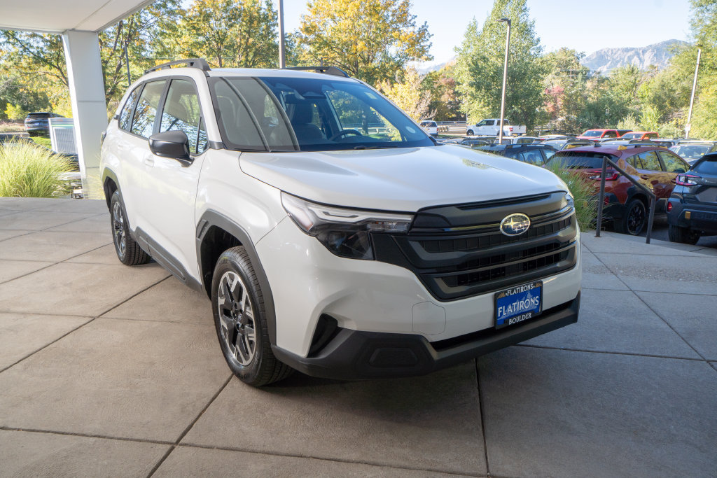 Used 2026 Subaru Forester AWD/4WD image 2