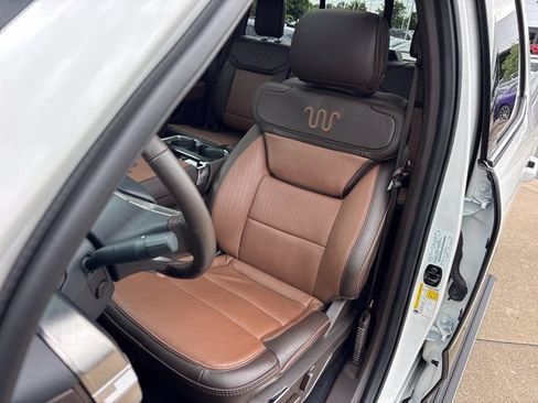 Used 2024 Ford F150 King Ranch w/ FX4 Off-Road Package AWD/4WD image 25