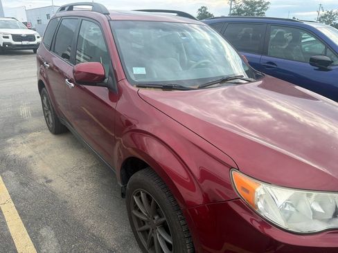 Used 2011 Subaru Forester 2.5X Premium AWD/4WD image 1