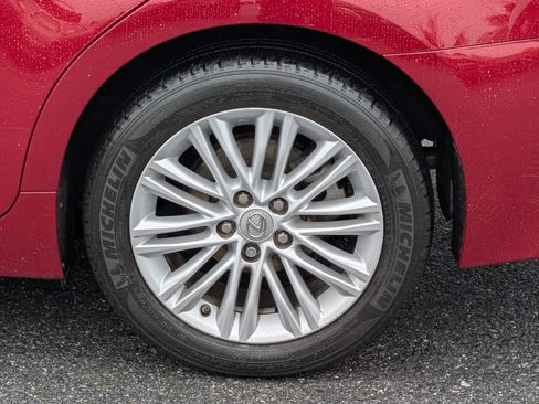 Used 2017 Lexus ES 350 w/ Premium Package image 10