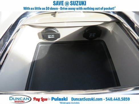 Used 2017 Dodge Grand Caravan SXT image 23