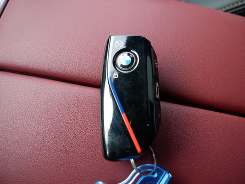 Used 2025 BMW X6 M60i w/ Dynamic Handling Package image 33