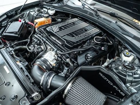 Used 2018 Chevrolet Camaro ZL1 RWD image 34