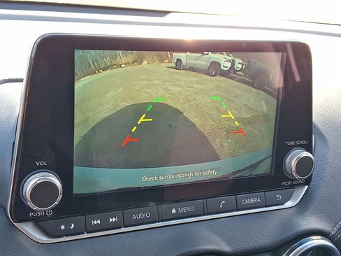 Certified 2025 Nissan Sentra SV w/ All-Weather Package image 15